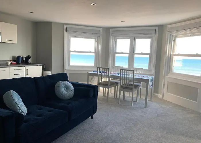 The Beachfront Lookout A Stunning Apartment With Perfect Sea View